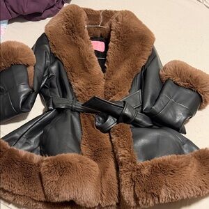 Azalea Wang Women's Black and Brown Faux Fur Trim Jacket
